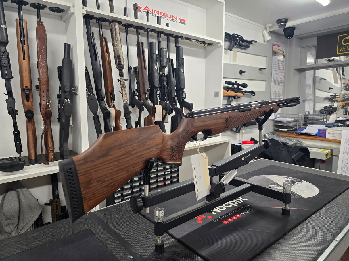 Second Hand Air Arms TX200HC Walnut .177